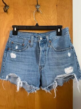 Levi's 501 Light Blue Distressed High-Rise Denim Cutoff Shorts Size 26